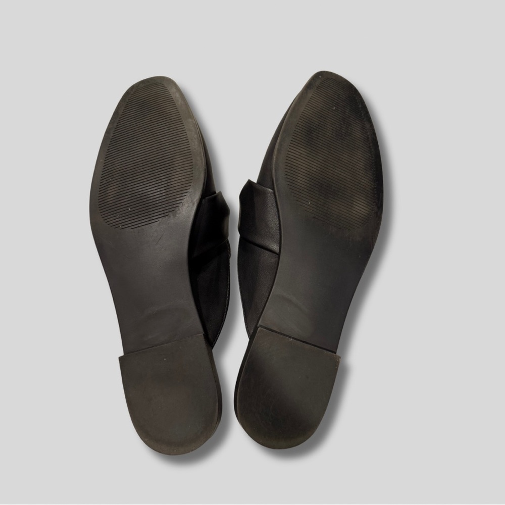 Steve Madden Women’s Chart Leather Black Loafers - Picture 5 of 5